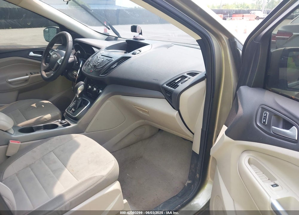 2013 FORD ESCAPE VIN: 1FMCU9GX9DUC98437