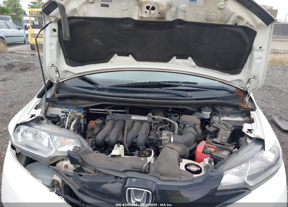 2015 HONDA FIT VIN: 3HGGK5H52FM740677