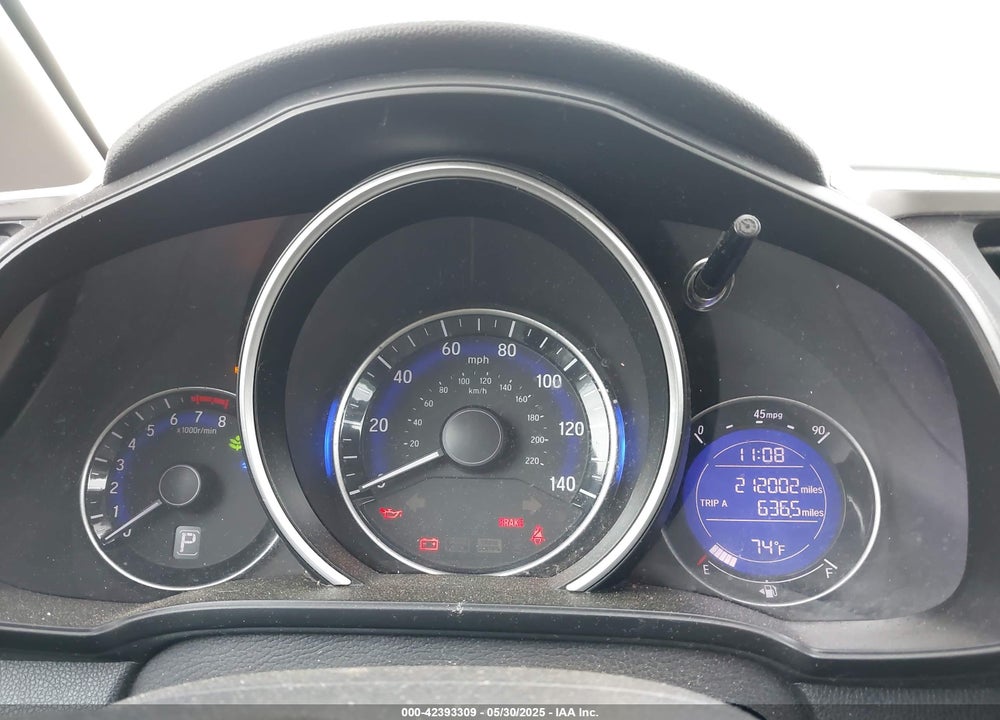 2015 HONDA FIT VIN: 3HGGK5H52FM740677
