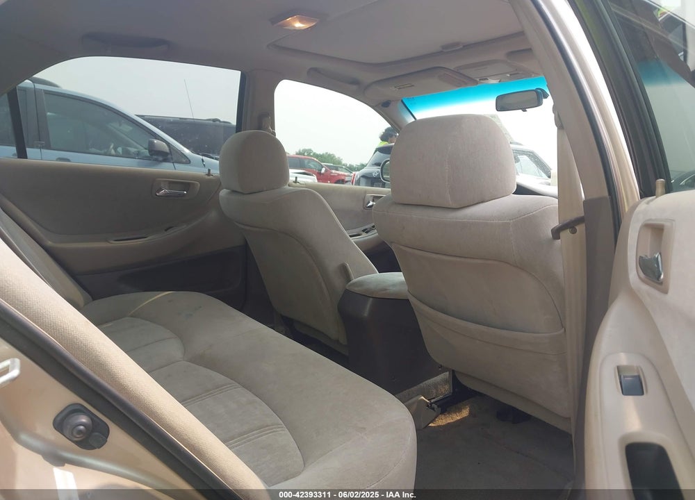 2000 HONDA ACCORD 2.3 EX VIN: JHMCG5657YC031876