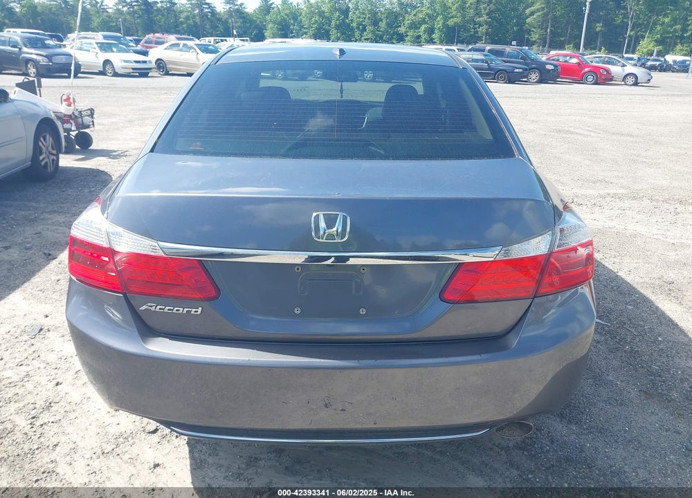 2013 HONDA ACCORD VIN: 1HGCR2F84DA175638