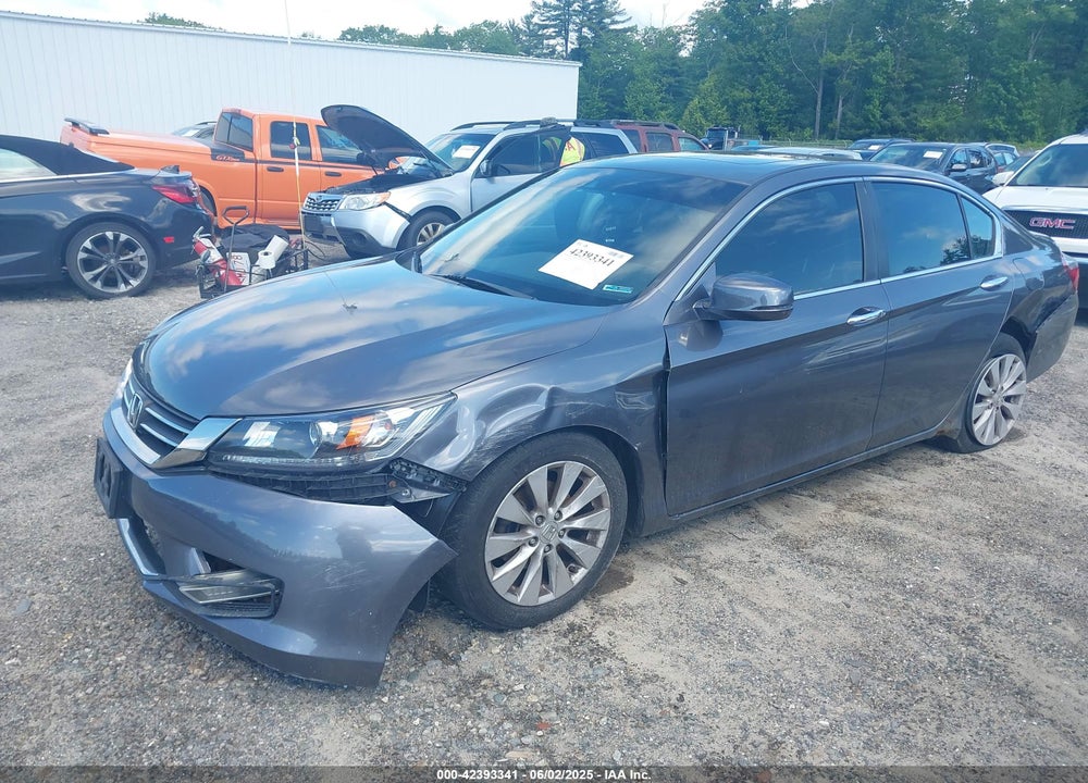 2013 HONDA ACCORD VIN: 1HGCR2F84DA175638