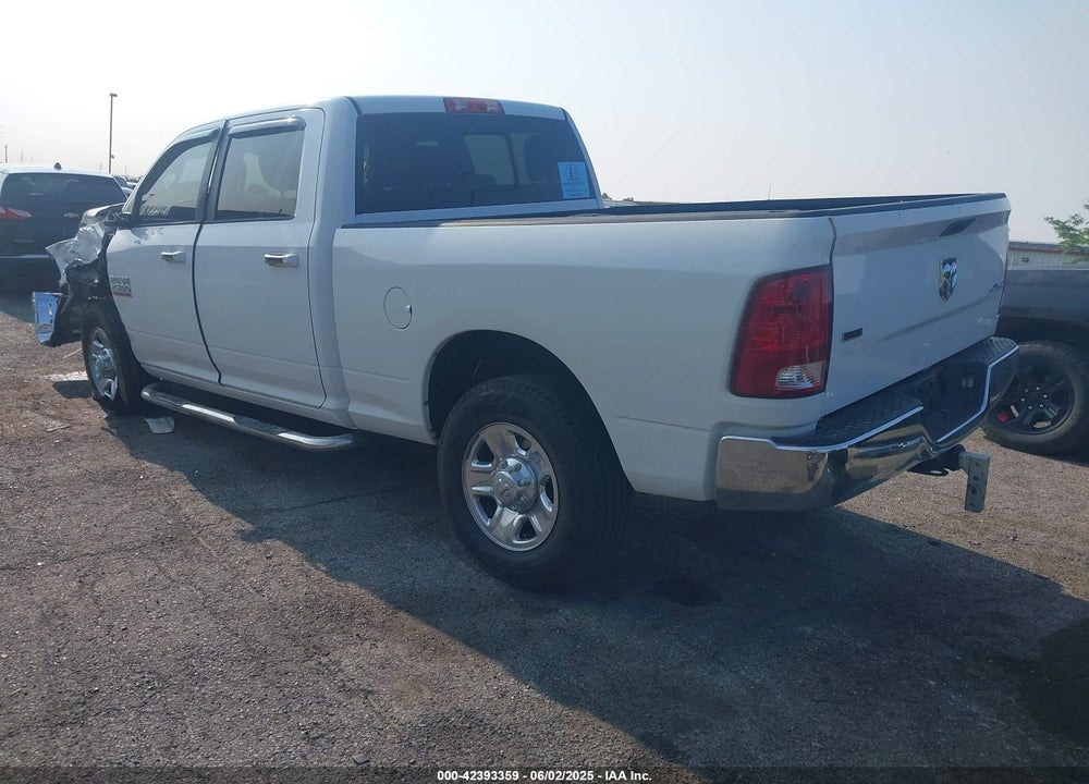 2016 RAM 2500 VIN: 3C6UR5DL3GG308608