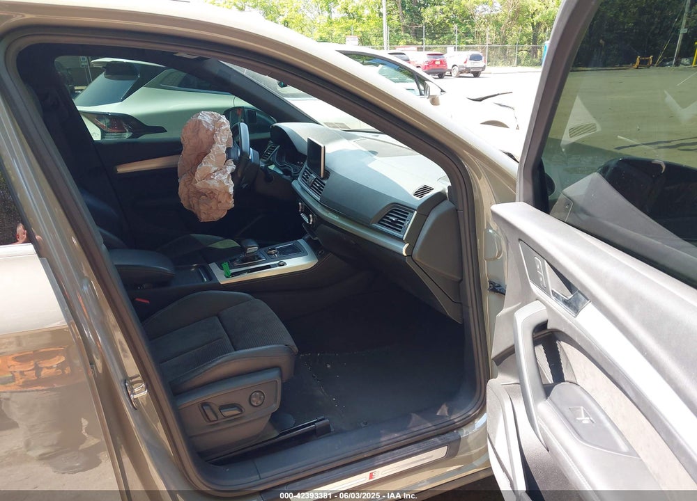 2020 AUDI SQ5 VIN: WA1B4AFY7L2042958