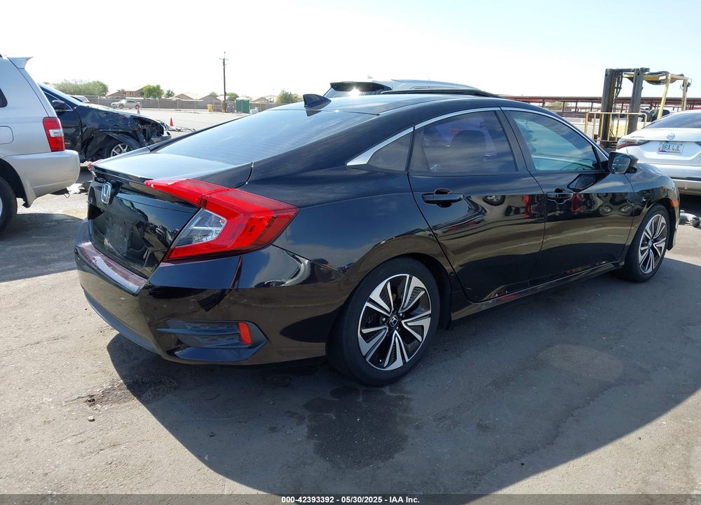 2018 HONDA CIVIC EX-T VIN: 19XFC1F35JE200003