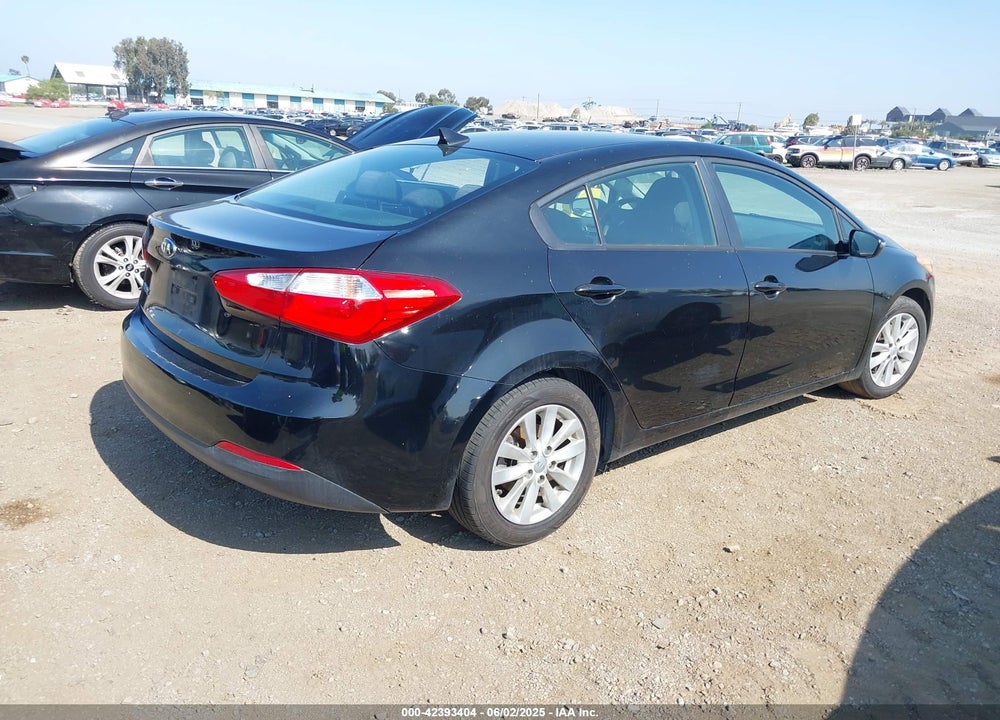 2016 KIA FORTE VIN: KNAFX4A65G5542673