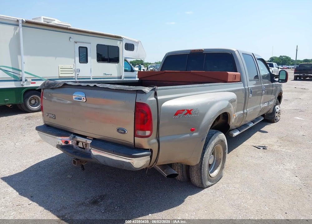 2004 FORD F 350 VIN: 1FTWW33P14EA30880