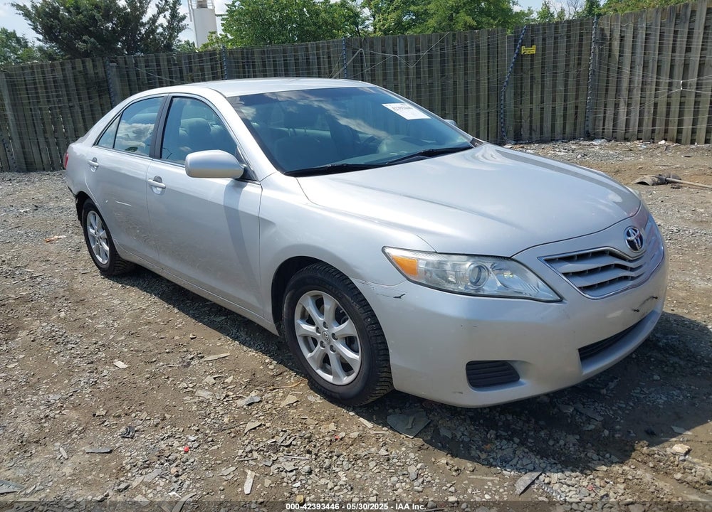 2011 TOYOTA CAMRY LE VIN: 4T1BF3EK3BU770056