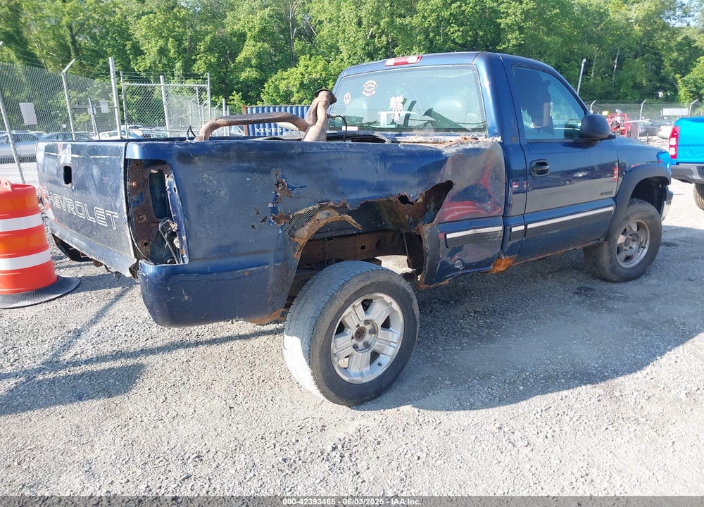 2002 CHEVROLET SILVERADO 1500 VIN: 1GCEK14V32Z108462