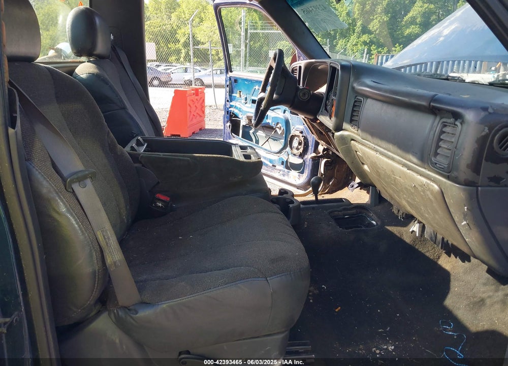 2002 CHEVROLET SILVERADO 1500 VIN: 1GCEK14V32Z108462