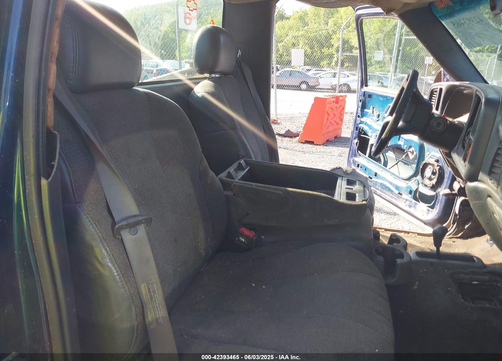 2002 CHEVROLET SILVERADO 1500 VIN: 1GCEK14V32Z108462