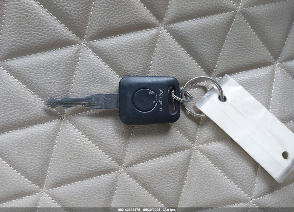 1996 AUDI CABRIOLET VIN: WAUAA88G9TA003718