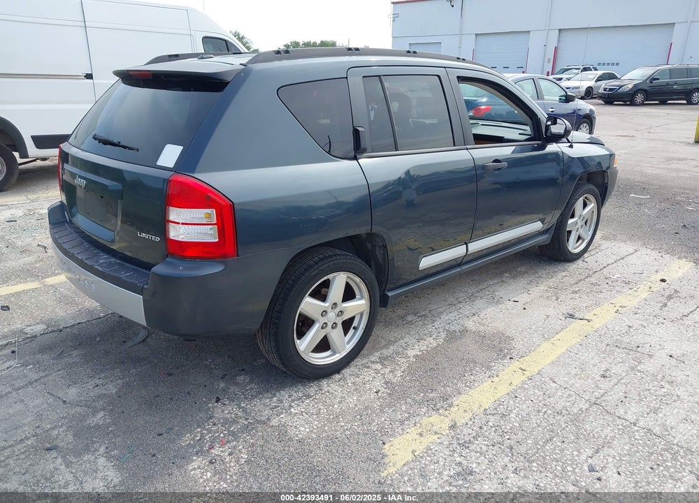 2007 JEEP COMPASS VIN: 1JBFT57W470241712
