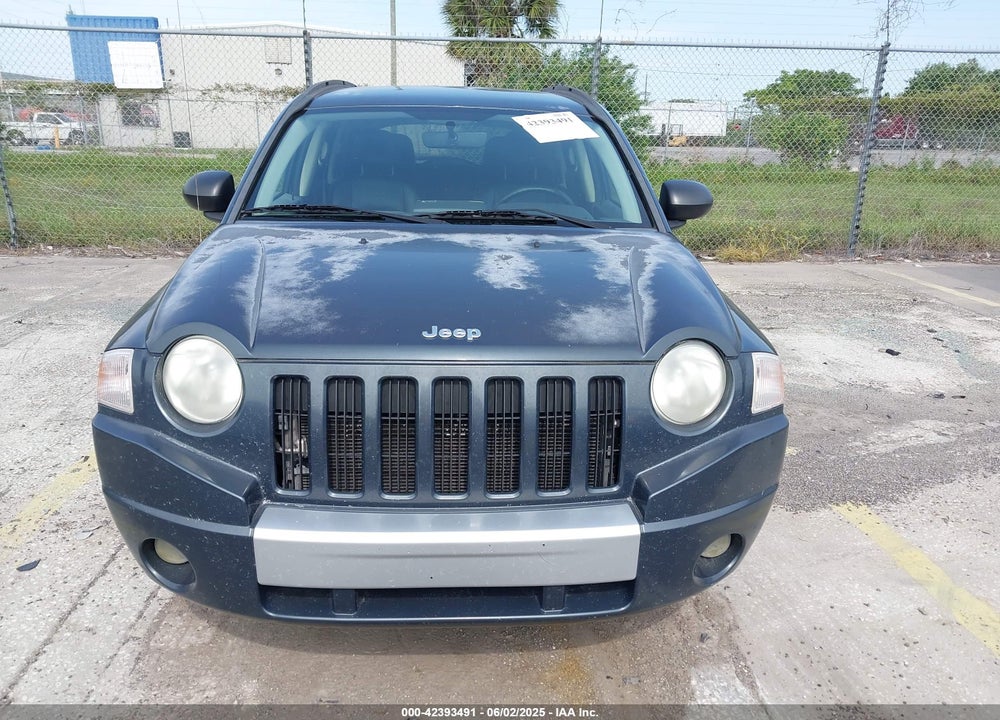 2007 JEEP COMPASS VIN: 1JBFT57W470241712