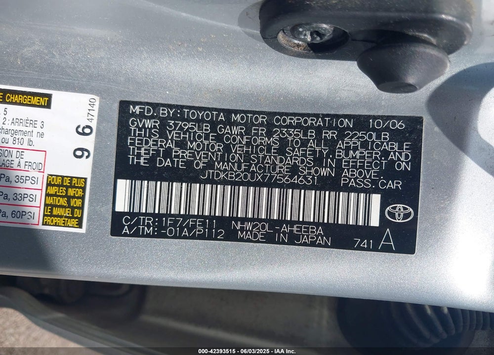 2007 TOYOTA PRIUS VIN: JTDKB20UX77564631