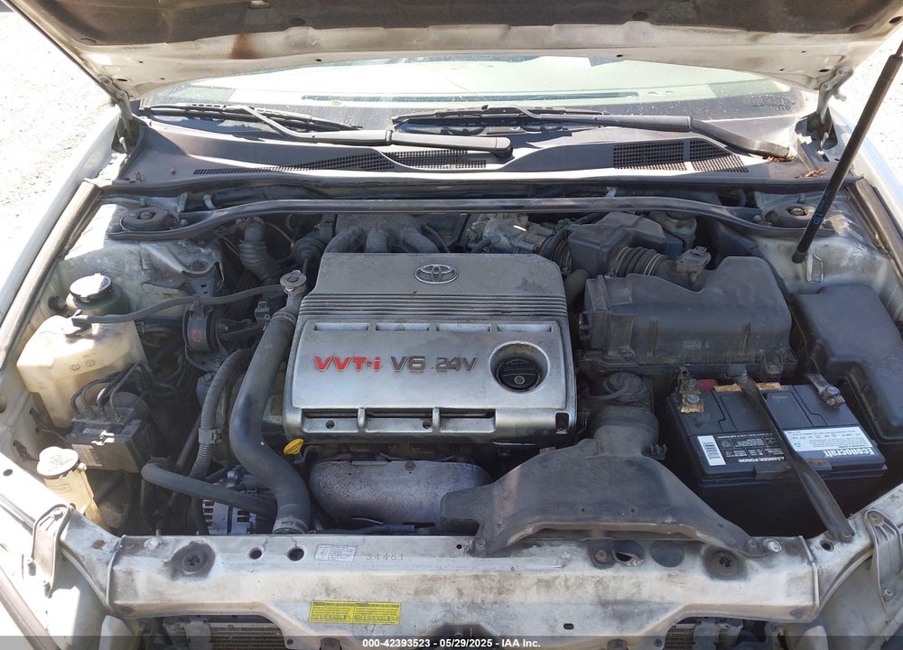 2004 TOYOTA CAMRY LE V6 VIN: 4T1BF32K74U070676