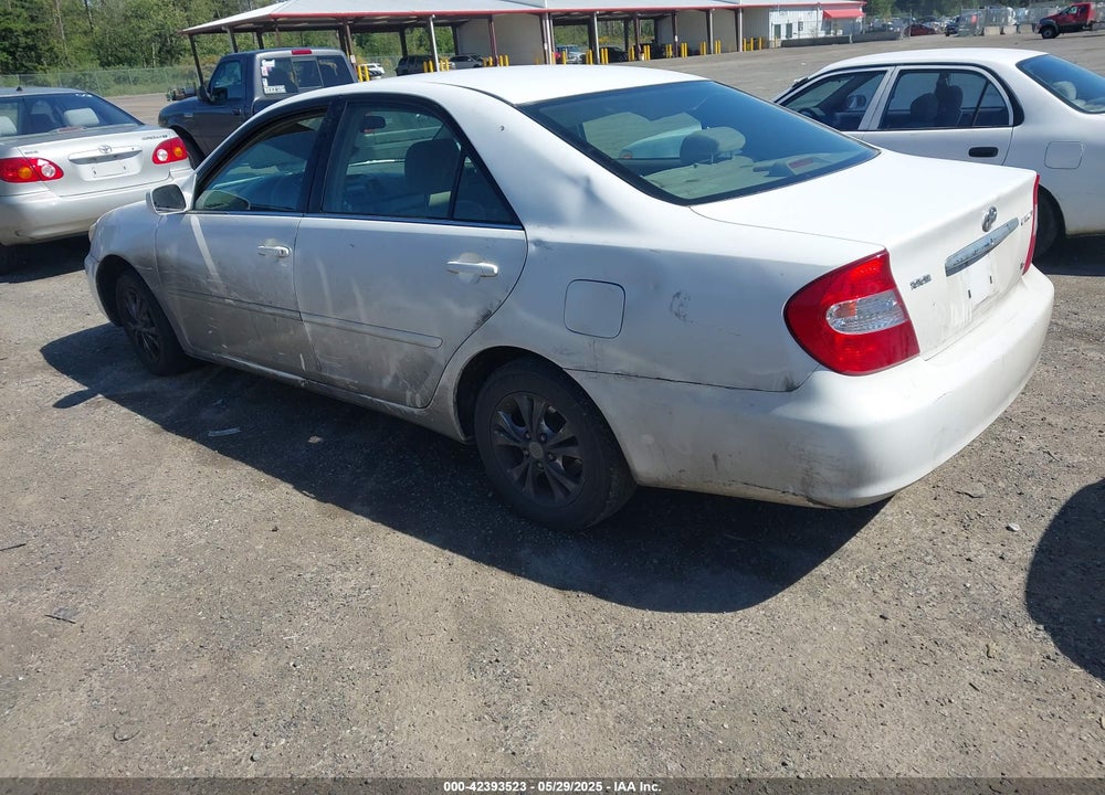 2004 TOYOTA CAMRY LE V6 VIN: 4T1BF32K74U070676