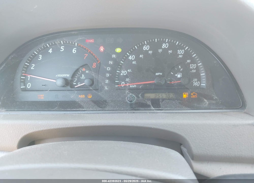 2004 TOYOTA CAMRY LE V6 VIN: 4T1BF32K74U070676