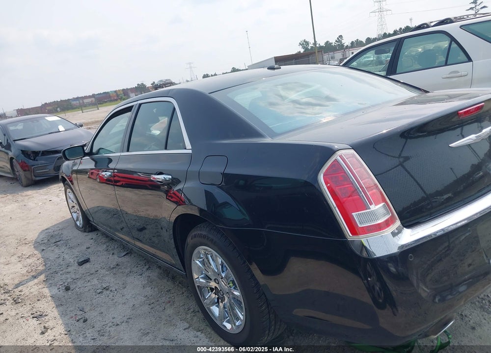 2014 CHRYSLER 300 VIN: 2C3CCAEG0EH181026