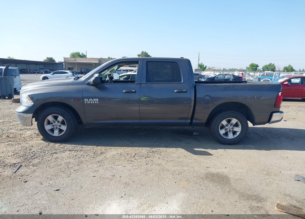 2015 RAM 1500 TRADESMAN VIN: 1C6RR6KMXFS581317
