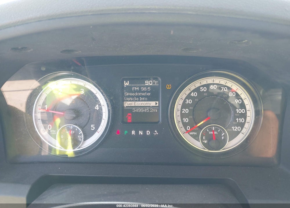 2015 RAM 1500 TRADESMAN VIN: 1C6RR6KMXFS581317