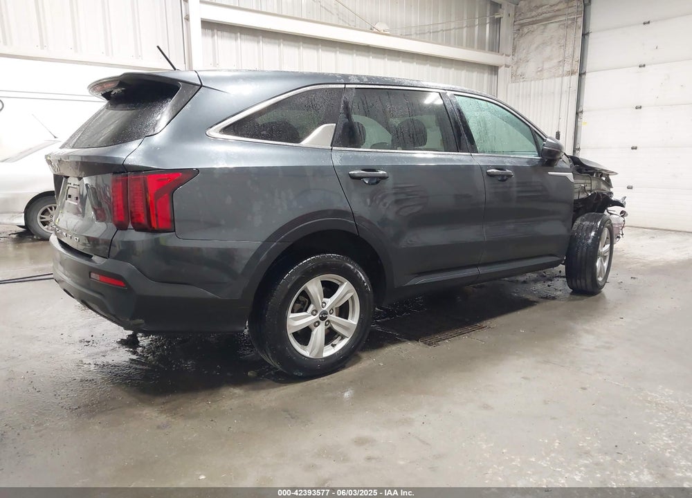 2022 KIA SORENTO VIN: 5XYRGDLC7NG100923
