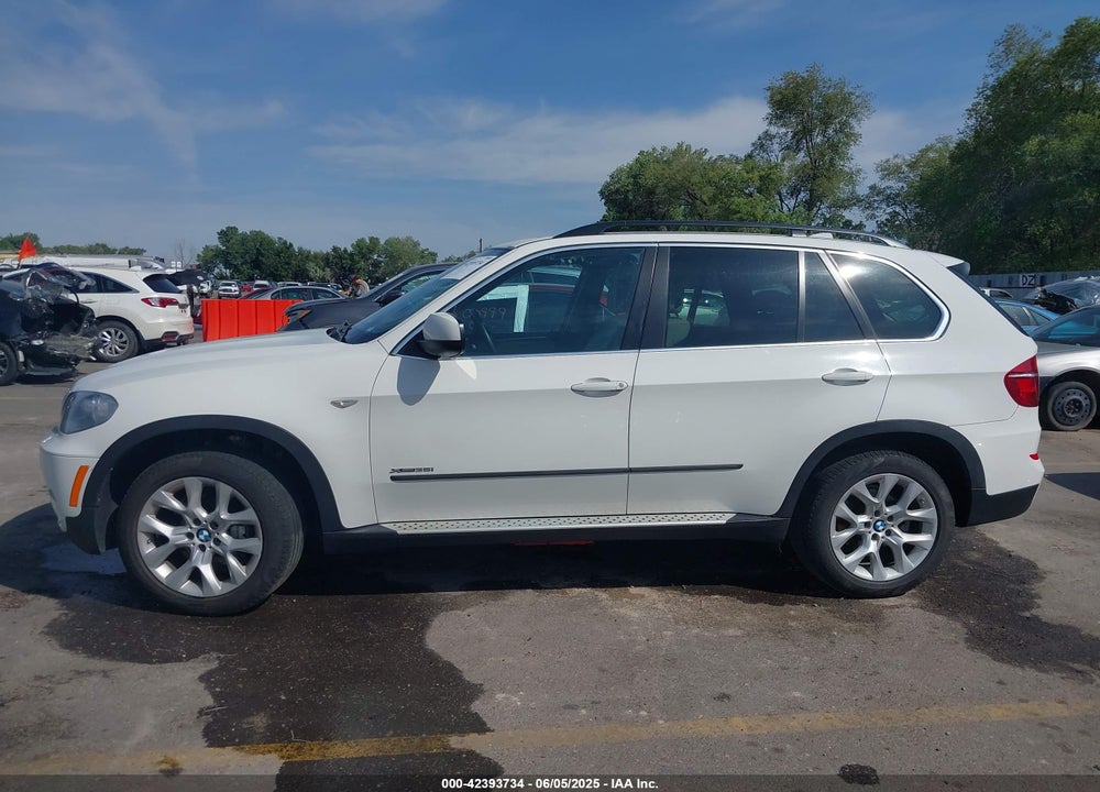 2013 BMW X5 XDRIVE35I/XDRIVE35I PREMIUM/XDRIVE35I SPORT ACTIVITY VIN: 5UXZV4C54D0G57012
