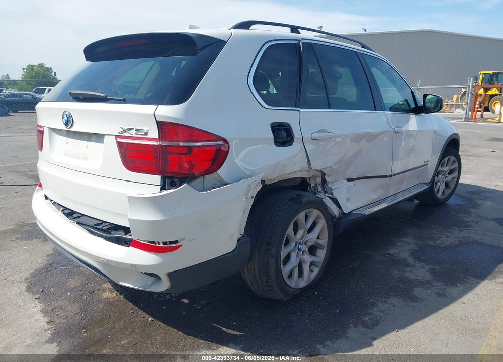 2013 BMW X5 XDRIVE35I/XDRIVE35I PREMIUM/XDRIVE35I SPORT ACTIVITY VIN: 5UXZV4C54D0G57012