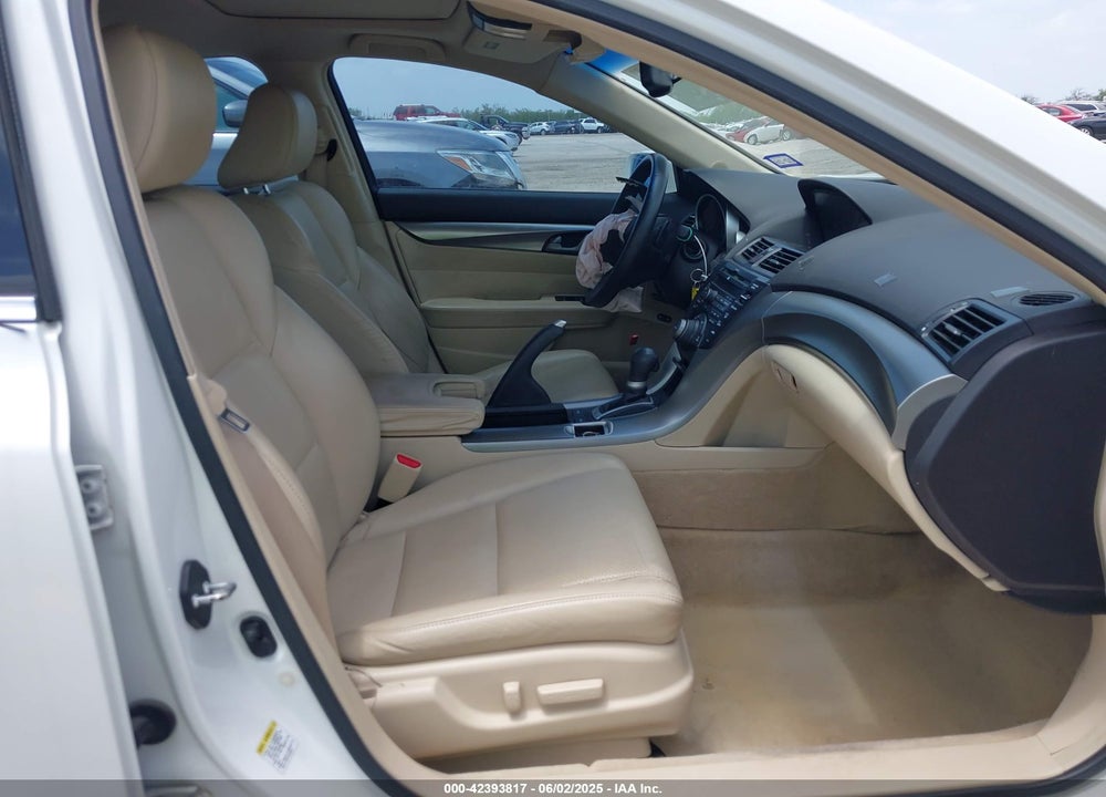 2010 ACURA TL VIN: 19UUA8F55AA026817