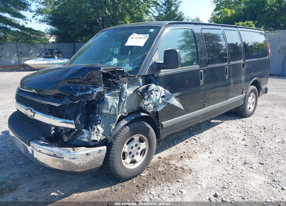 2005 CHEVROLET EXPRESS VIN: 1GNFG15T751169844