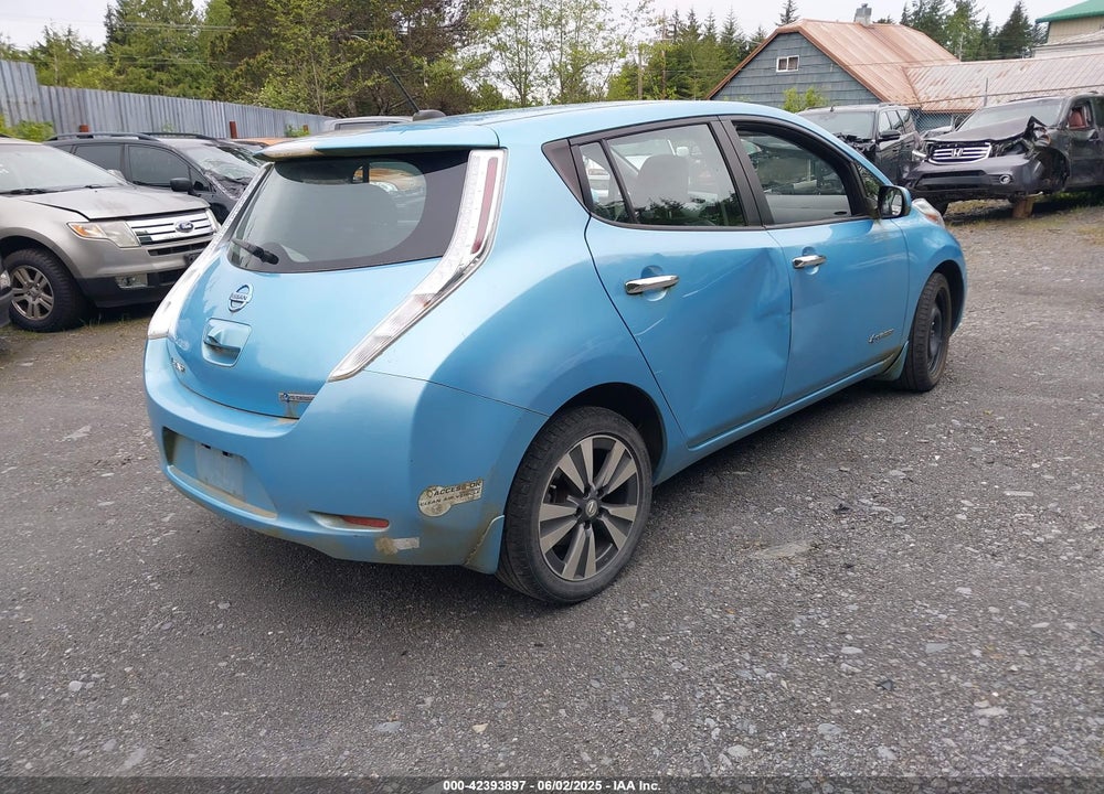 2015 NISSAN LEAF VIN: 1N4AZ0CP3FC313933