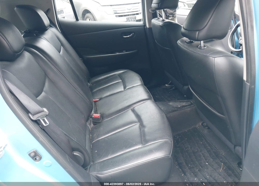 2015 NISSAN LEAF VIN: 1N4AZ0CP3FC313933