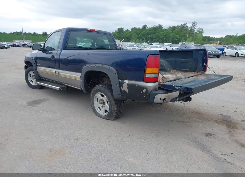2001 CHEVROLET SILVERADO 1500 LS VIN: 1GCEK14T41E271738