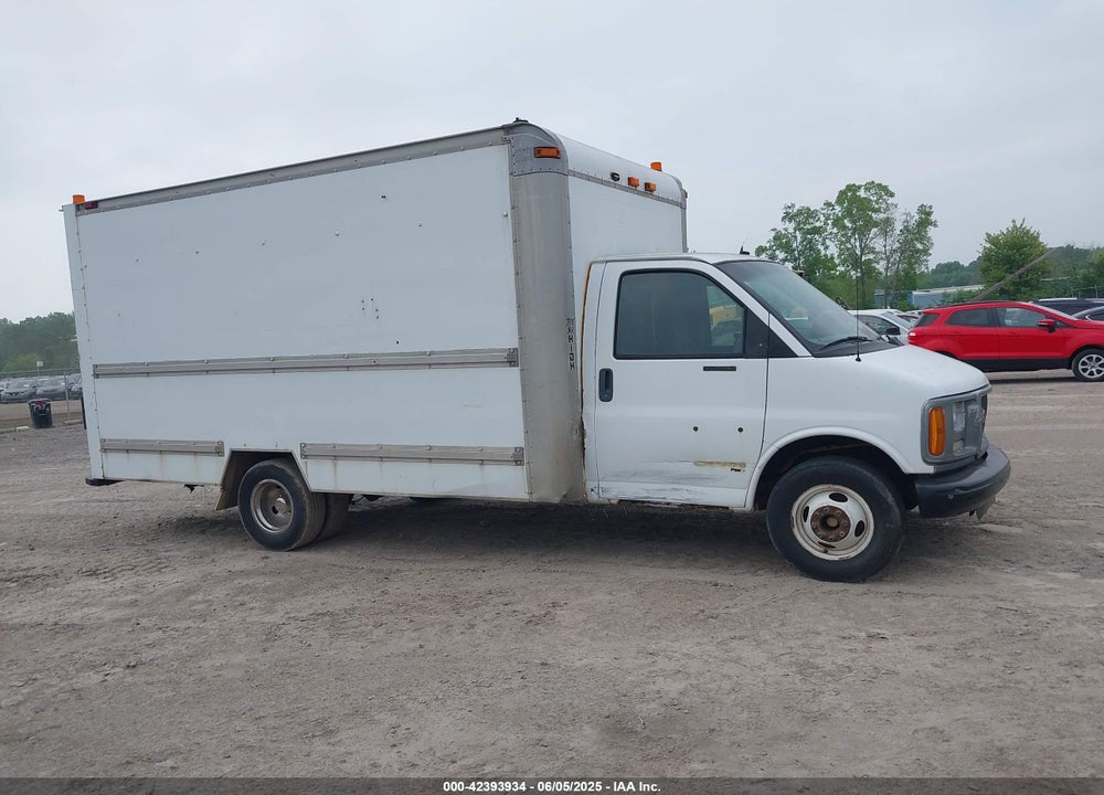 2002 GMC SAVANA CUTAWAY STANDARD VIN: 1GDHG31RX21901544