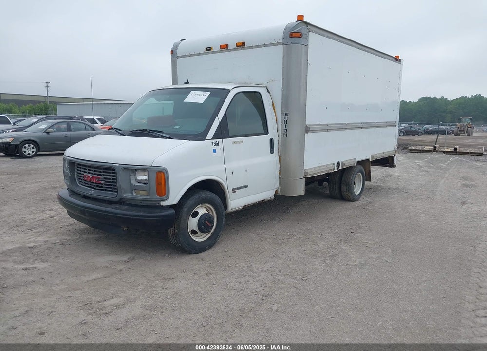 2002 GMC SAVANA CUTAWAY STANDARD VIN: 1GDHG31RX21901544