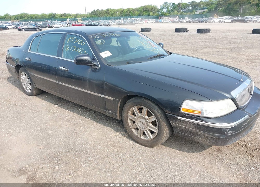 2010 LINCOLN TOWN CAR VIN: 2LNBL8EVXAX627855