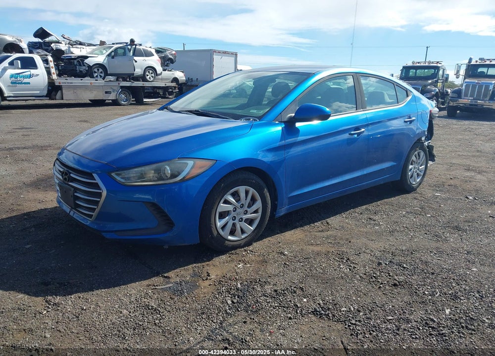 2017 HYUNDAI ELANTRA VIN: 5NPD74LF6HH153338