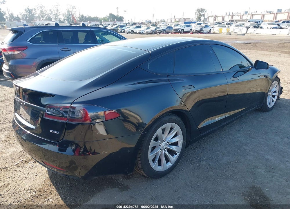 2018 TESLA MODEL S VIN: 5YJSA1E21JF264708