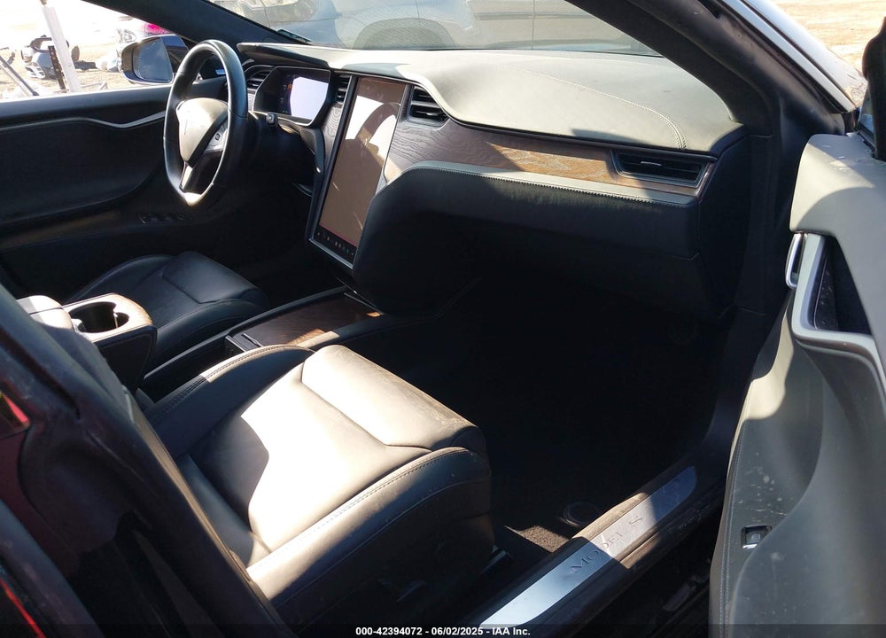 2018 TESLA MODEL S VIN: 5YJSA1E21JF264708