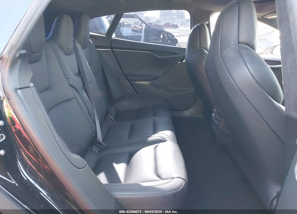 2018 TESLA MODEL S VIN: 5YJSA1E21JF264708