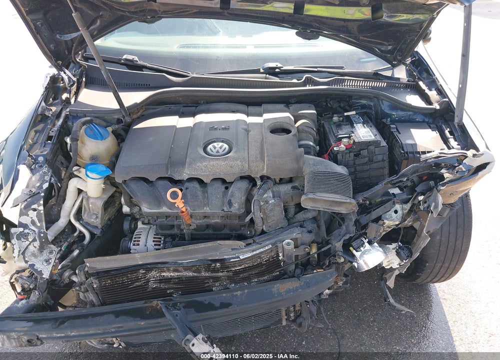 2011 VOLKSWAGEN GOLF VIN: WVWBB7AJ7BW016456