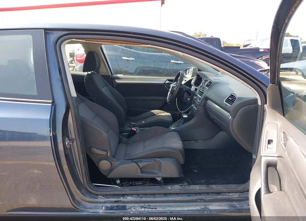 2011 VOLKSWAGEN GOLF VIN: WVWBB7AJ7BW016456
