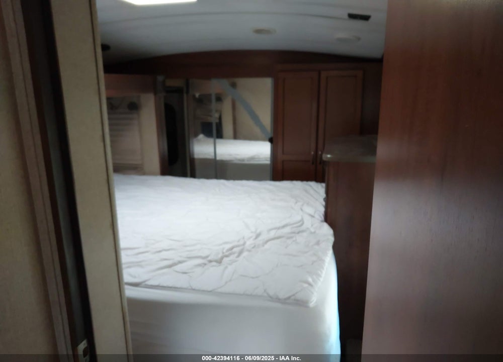 2014 HEARTLAND RV'S SUNDANCE FIFTH WHEEL VIN: 5SFSG3721EE267278