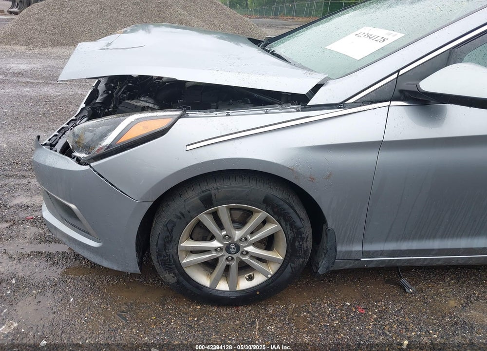 2017 HYUNDAI SONATA SE VIN: 5NPE24AF8HH568263