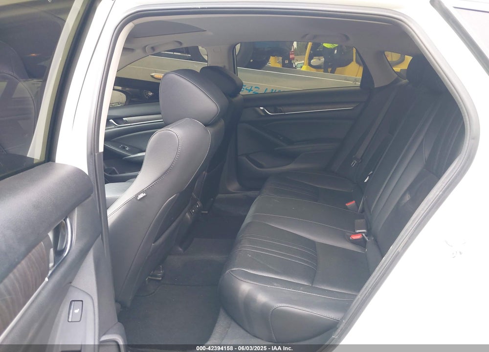 2021 HONDA ACCORD VIN: 1HGCV2F9XMA004042
