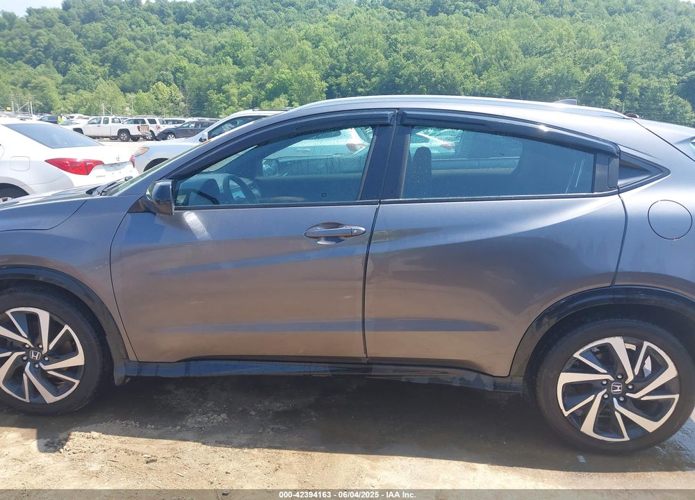 2019 HONDA HR-V VIN: 3CZRU6H12KG702938