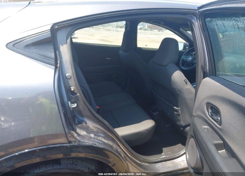 2019 HONDA HR-V VIN: 3CZRU6H12KG702938