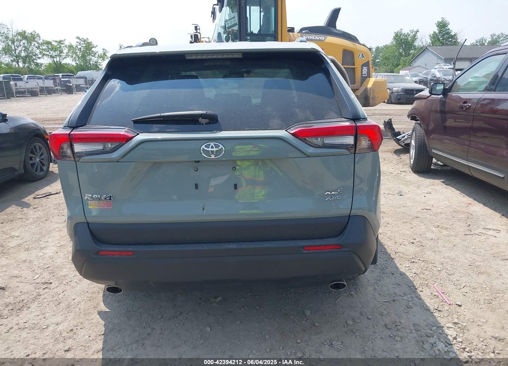 2023 TOYOTA RAV4 XLE VIN: 2T3P1RFVXPW382966