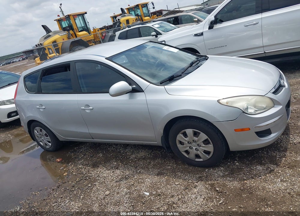 2011 HYUNDAI ELANTRA TOURING VIN: KMHDB8AEXBU126328