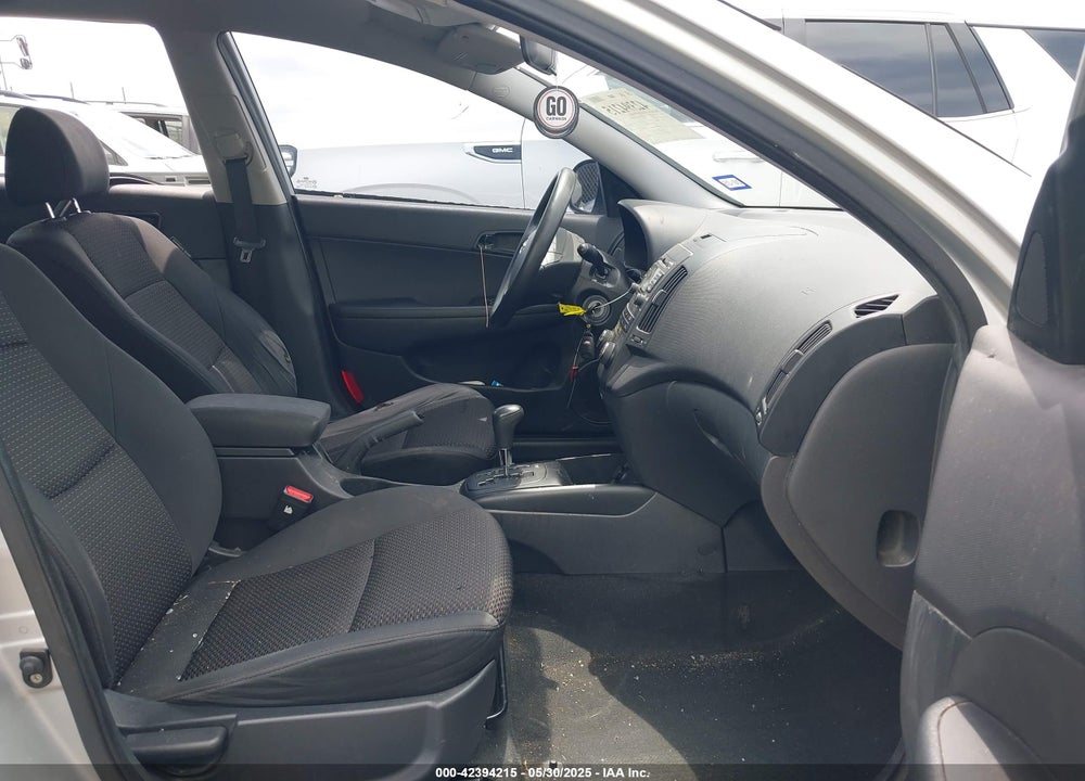 2011 HYUNDAI ELANTRA TOURING VIN: KMHDB8AEXBU126328